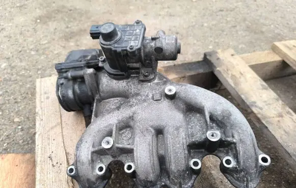 Volkswagen Transporter - Caravelle T5 Intake resonator 03G129710P 734055150