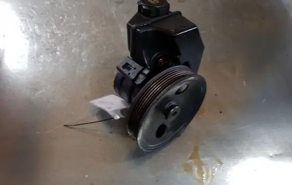 Power steering pump