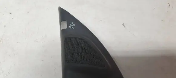 Volvo XC70 Front door speaker 30781067 M5XUG 12H51