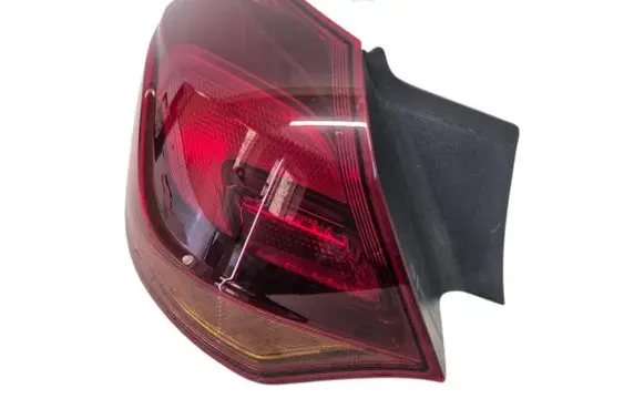 Rear/tail lights