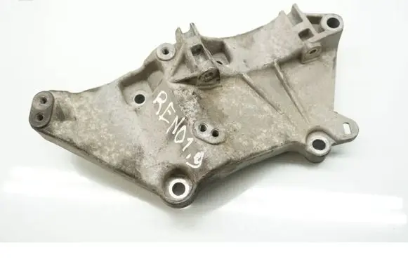 Renault Megane II Generator/alternator bracket 8200100148