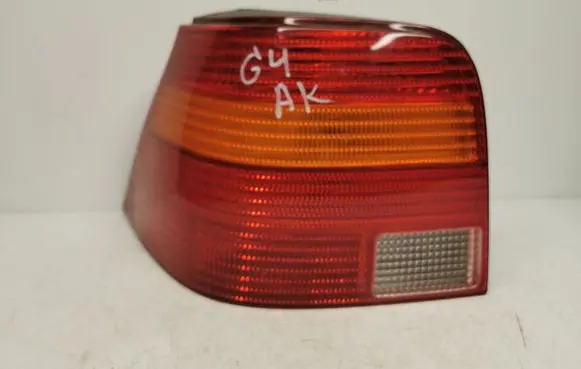 Volkswagen Golf IV Rear/tail lights 1J6945095R