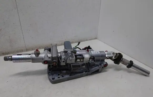 Mercedes-Benz E W212 Steering wheel axle A2124601416 2124601416