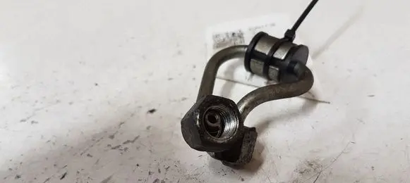 Ford Focus Fuel injector supply line/pipe