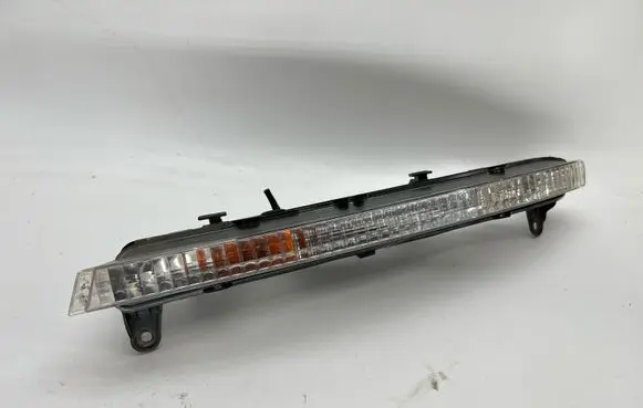 Audi Q7 4L Front indicator light 4L0953041