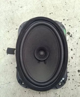 SsangYong Rodius Parcel shelf speaker 8930121023