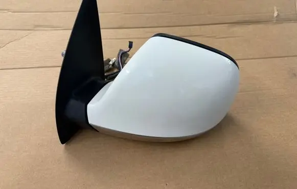 Volkswagen Amarok Front door electric wing mirror 2HH857501CM