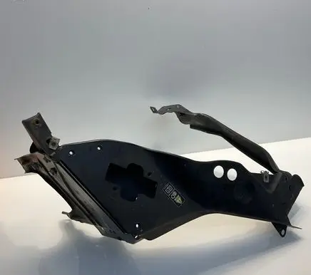 Mercedes-Benz CLS C219 Side radiator support slam panel 
