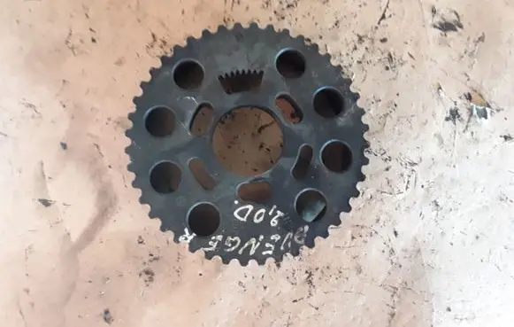Volkswagen Tiguan Camshaft pulley/ VANOS 038109111E
