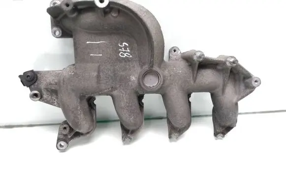 Suzuki Grand Vitara II Intake manifold 8200512434