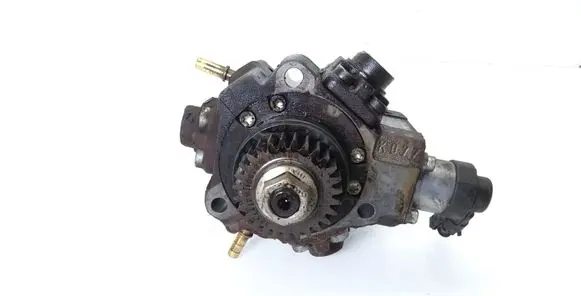 Nissan Qashqai Fuel injection high pressure pump 8200804288 0445010170 H820069074402253