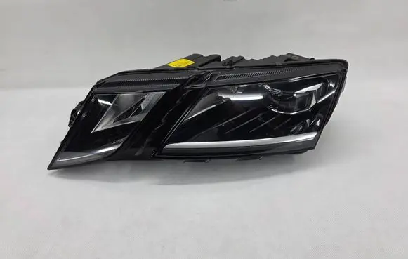 Skoda Octavia Mk3 (5E) Headlight/headlamp 5E1941015F