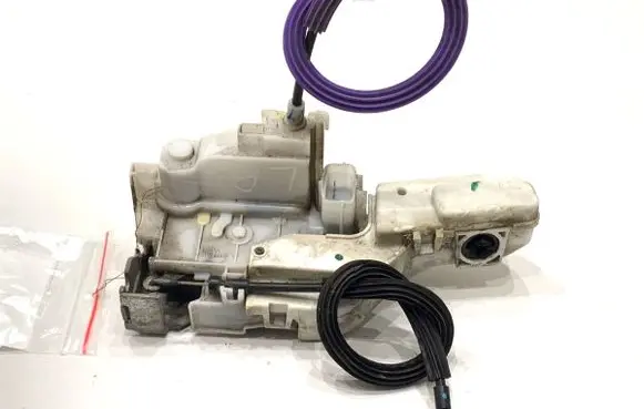 Fiat Tipo Front door lock 519836030