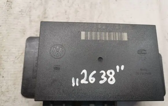 Volkswagen PASSAT B5.5 Comfort/convenience module 1C0959799B 5DK00821400