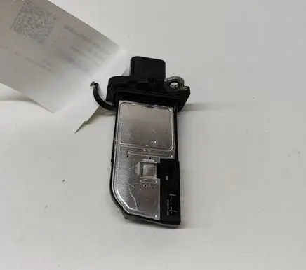 Volvo S60 Mass air flow meter 8V2112B579AA