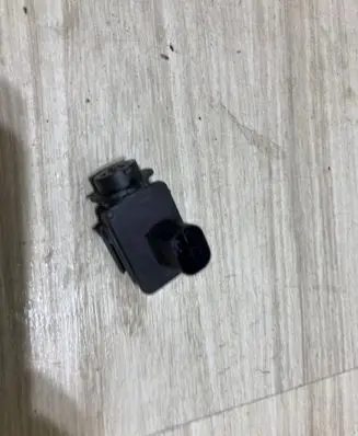 BMW X2 F39 AUC sensor 6833650