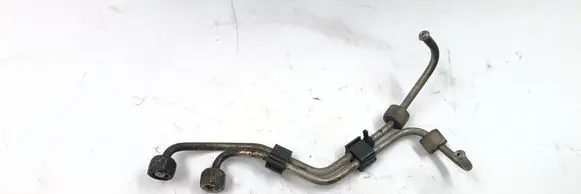 Volkswagen PASSAT B5 Fuel line/pipe/hose 