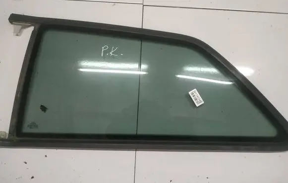 Audi A3 S3 8P Rear side window AS2