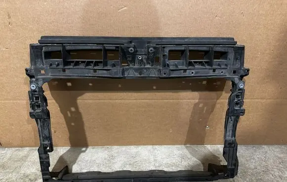Volkswagen Tiguan Radiator support slam panel 5NA805588L