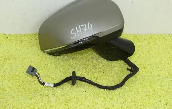 Front door electric wing mirror