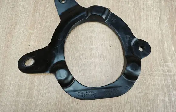 BMW 8 G16 Engine bonnet (hood) release handle 7343380