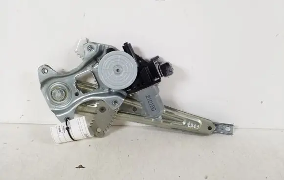 Nissan Juke I F15 Rear door window regulator with motor 82730CV01B