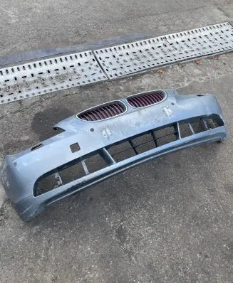 BMW 5 E60 E61 Front bumper 7033694 11460915