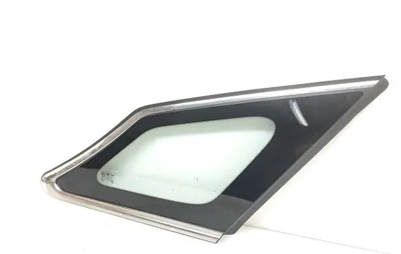 Hyundai i40 Rear side window 878203Z000 DOT736AS2M32 TEMPEREDT32