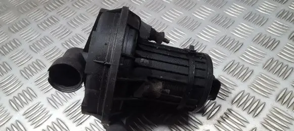 Opel Corsa D Secondary air pump 7227380 7.22738.0