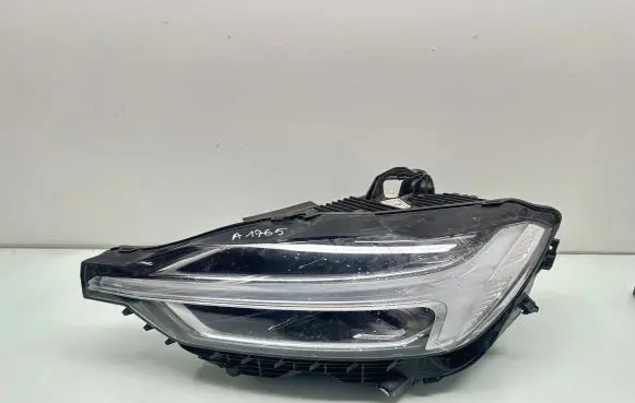 Volvo XC60 Headlight/headlamp 400000051279458 31655230 1810220417