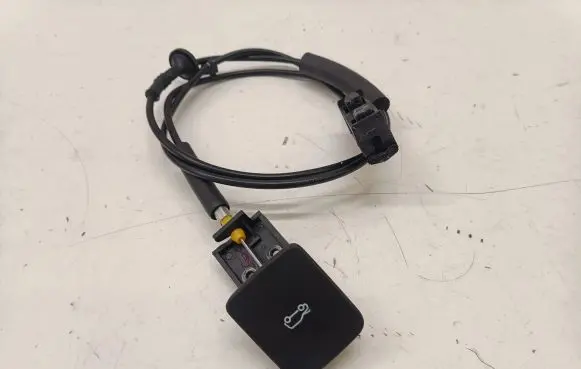 MG ZS Engine bonnet (hood) release handle 10353822