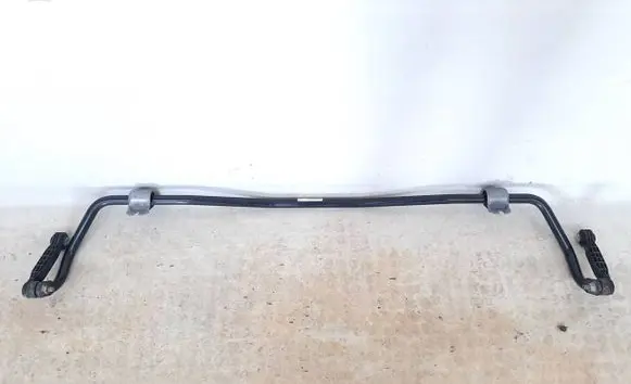 Volvo XC40 Rear anti-roll bar/sway bar 32221000