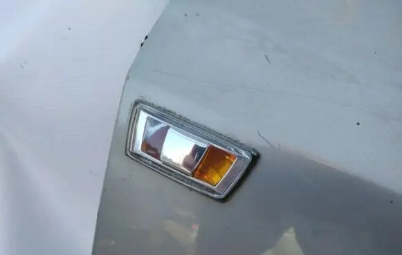 Opel Astra H Front fender indicator light
