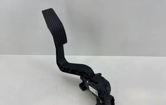 Fiat Tipo Accelerator throttle pedal 52025707