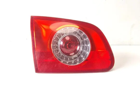Volkswagen PASSAT B6 Tailgate rear/tail lights 3C9945093