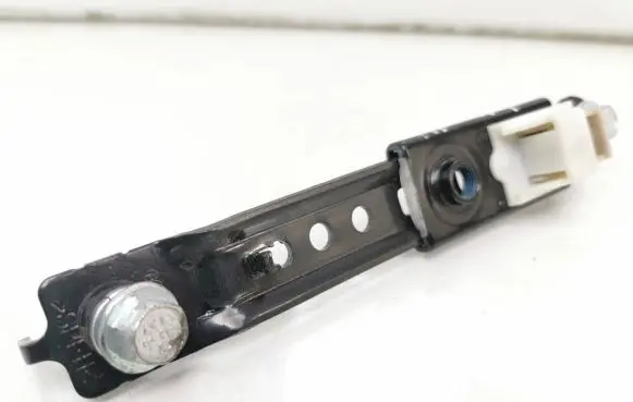 KIA Soul Seat belt adjustment rail 150209