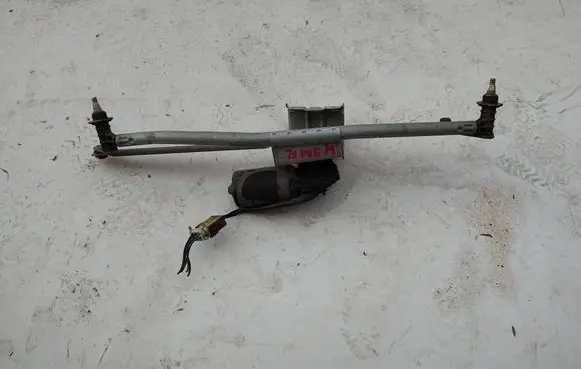 Mercedes-Benz Sprinter W901 W902 W903 W904 Front wiper linkage and motor 