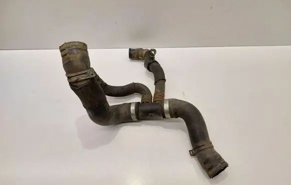 Volkswagen PASSAT B6 Engine coolant pipe/hose 1K0121087K
