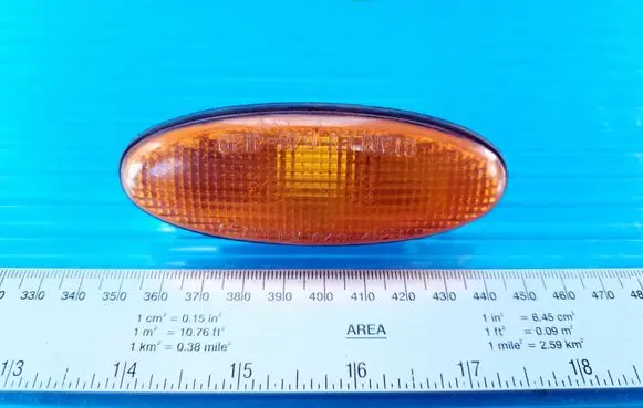 Mazda 626 Front fender indicator light 0464120