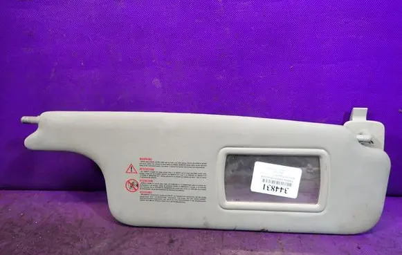 Sun visor