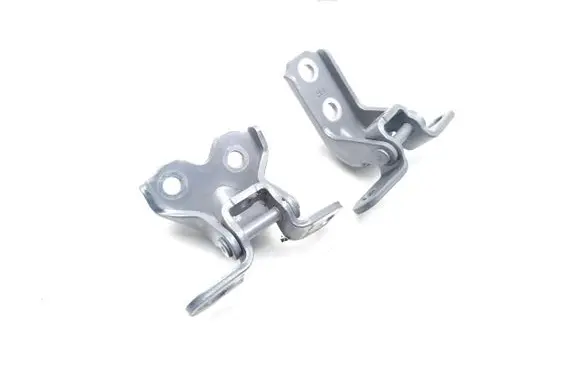 KIA Xceed Front door lower hinge 