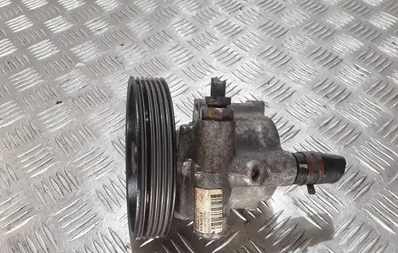 Renault Laguna II Power steering pump 8200100082 8200096704