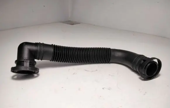 Volkswagen New Beetle Air intake hose/pipe 1J0131128