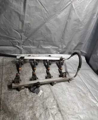 BMW 7 E65 E66 Fuel main line pipe 7506924 7514610