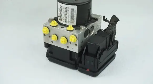 Dodge Journey ABS Pump P04743821AI 25021210434 25092841933