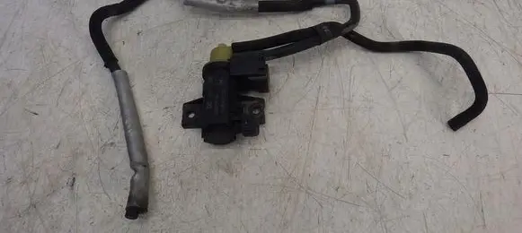 Renault Megane III Valve vacuum 8200790180