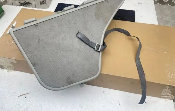 Toyota Prius (XW30) Other trunk/boot trim element 5849047040