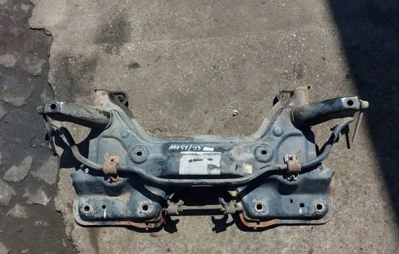 Fiat Grande Punto Front axle beam 557023090