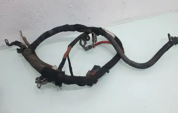 Opel Zafira B Positive cable (battery)
