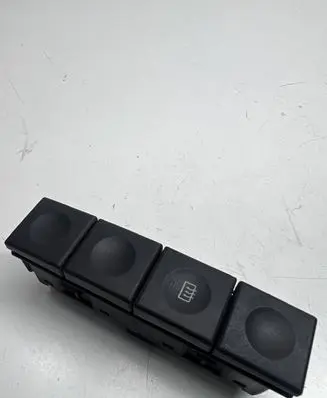 Ford Fiesta Windscreen/window heater switch 2S6T18C621AC
